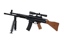 Снайперская винтовка с лазерным прицелом NSM303A-1.